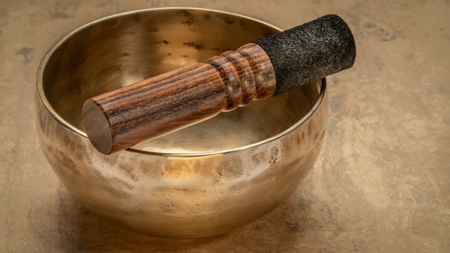 Brass singing bowl with solid wood Suede beater