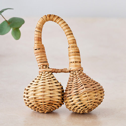 double kambala shaker standing