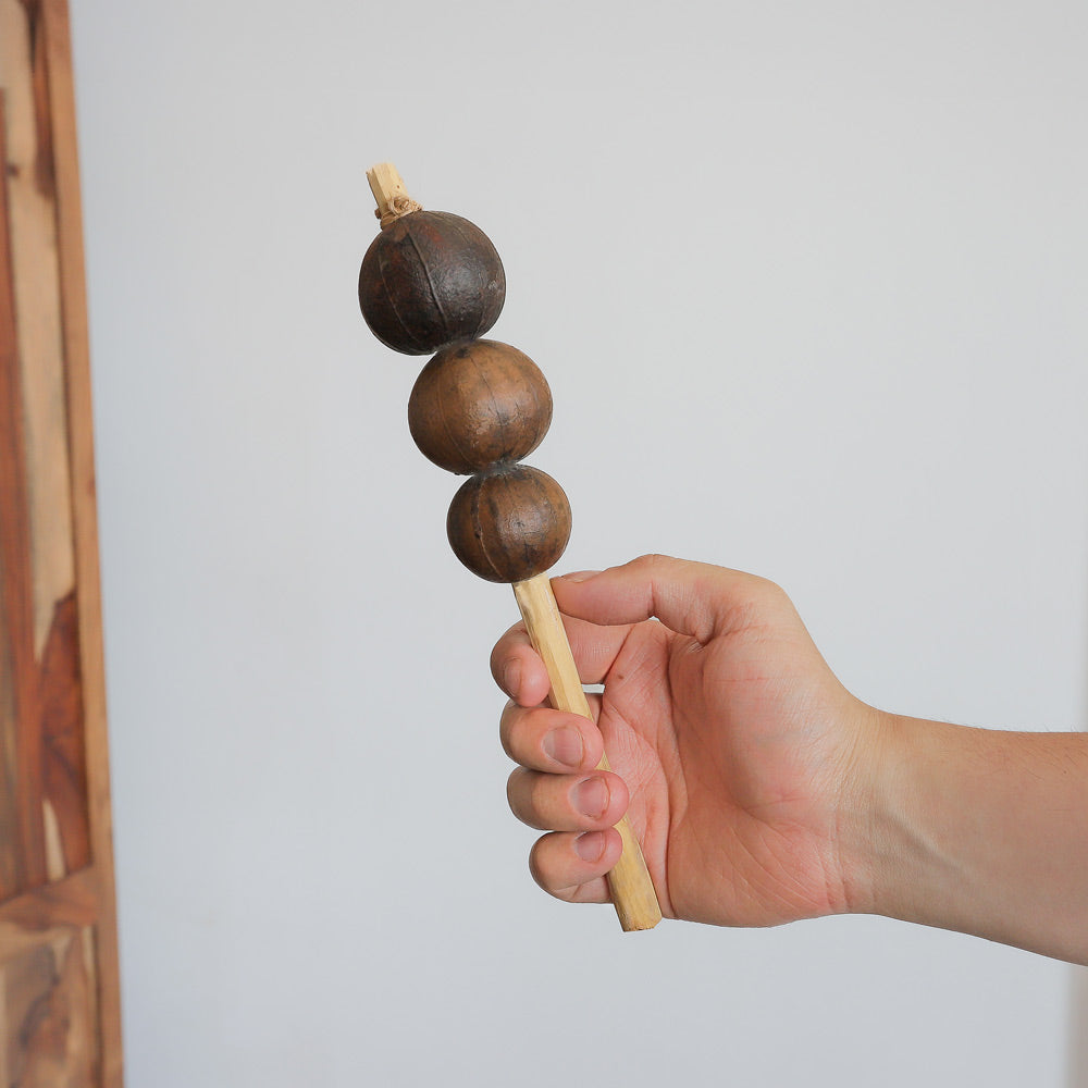 3 ball hosho shaker in hand