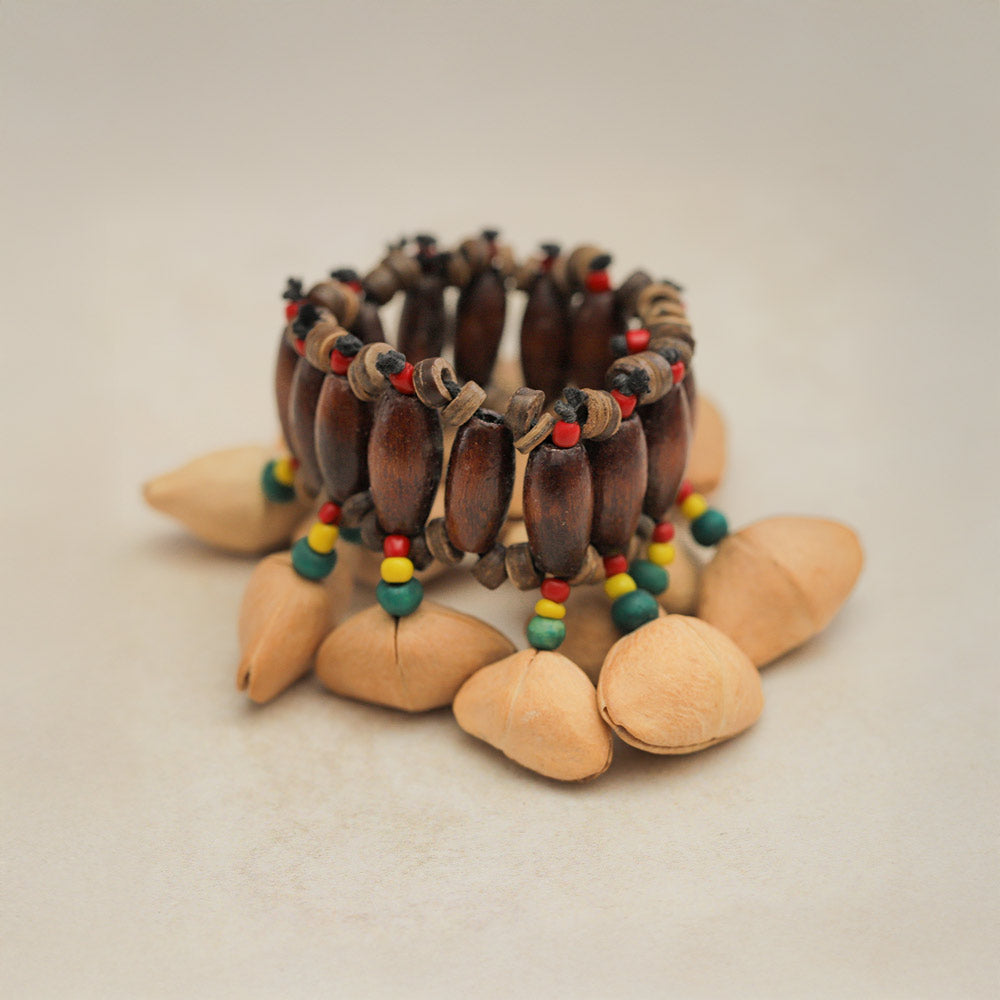 close up of lima bracelet