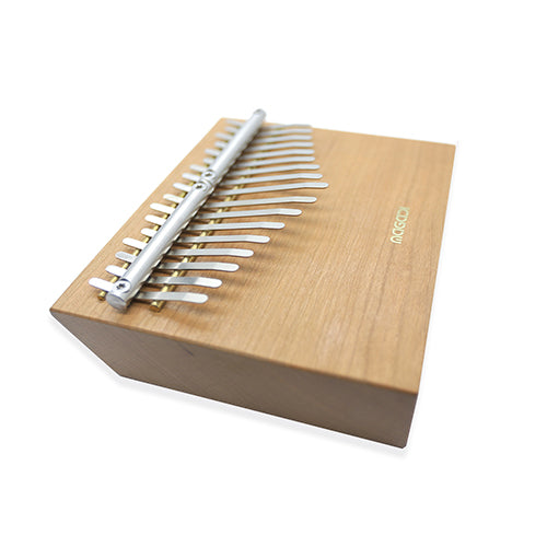 side angle 17 note magadi kalimba