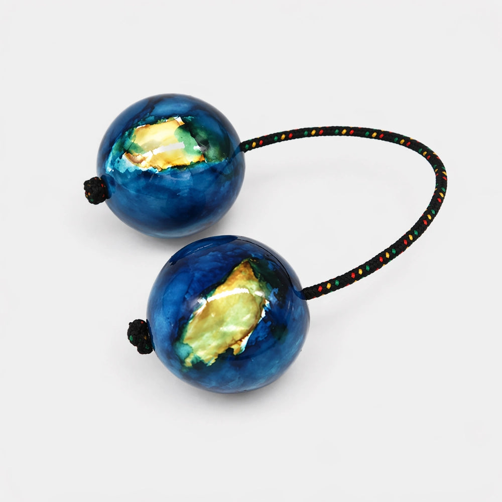 Side of ocean kashaka shaker with yellow patch